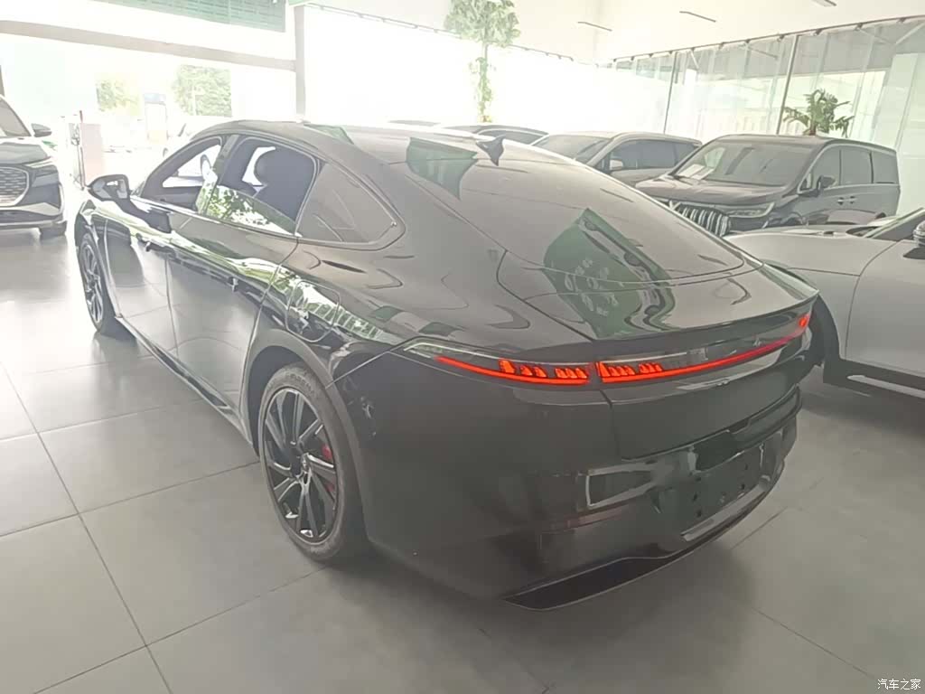 DongFeng eπ007, 2024 все фото