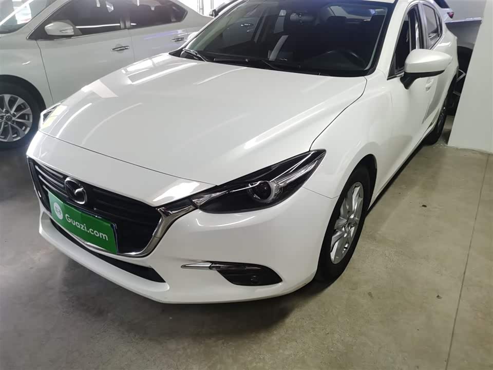 Mazda 3 Angkesaila