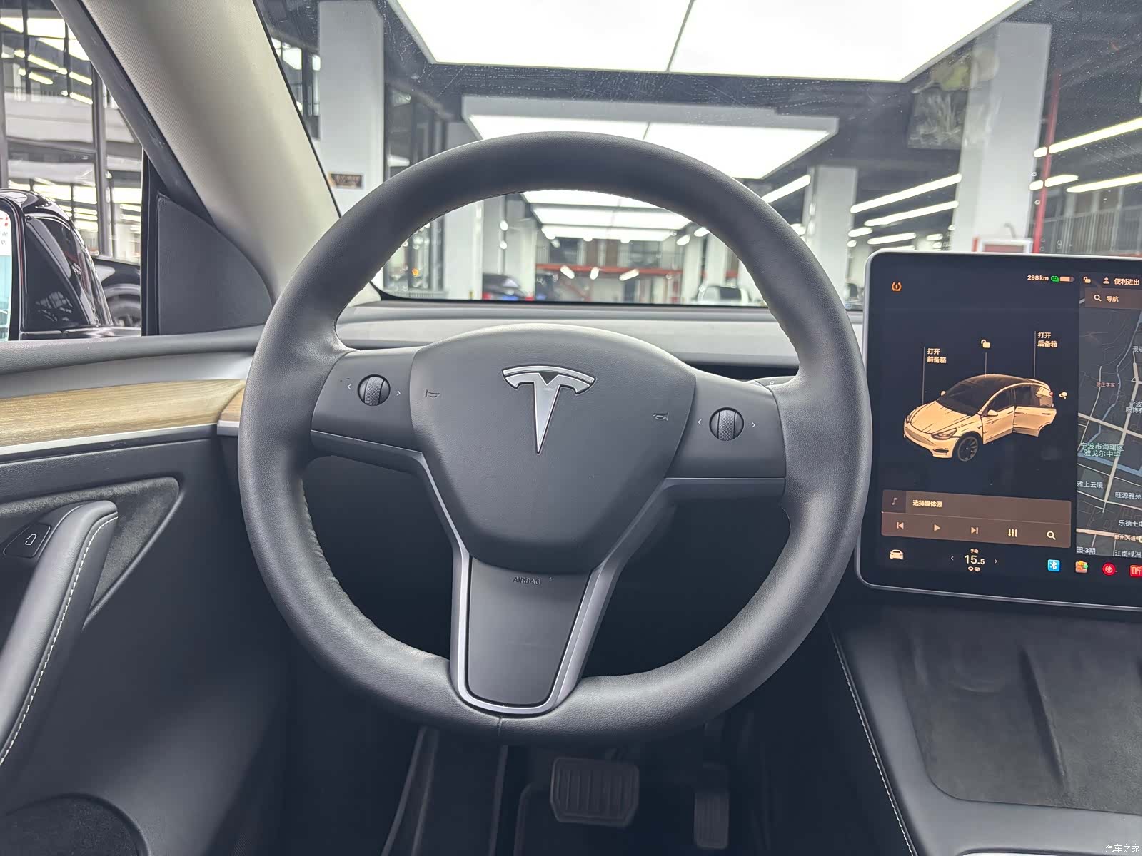 Tesla Model Y, 2022 9