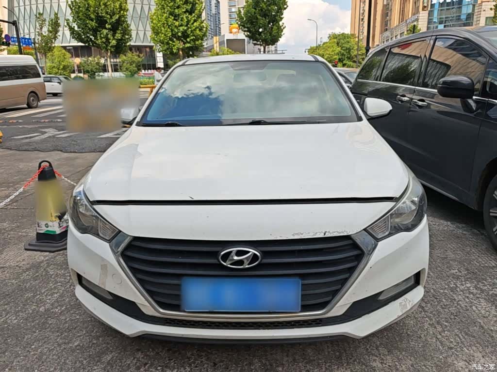 Hyundai GLS, 2017 3