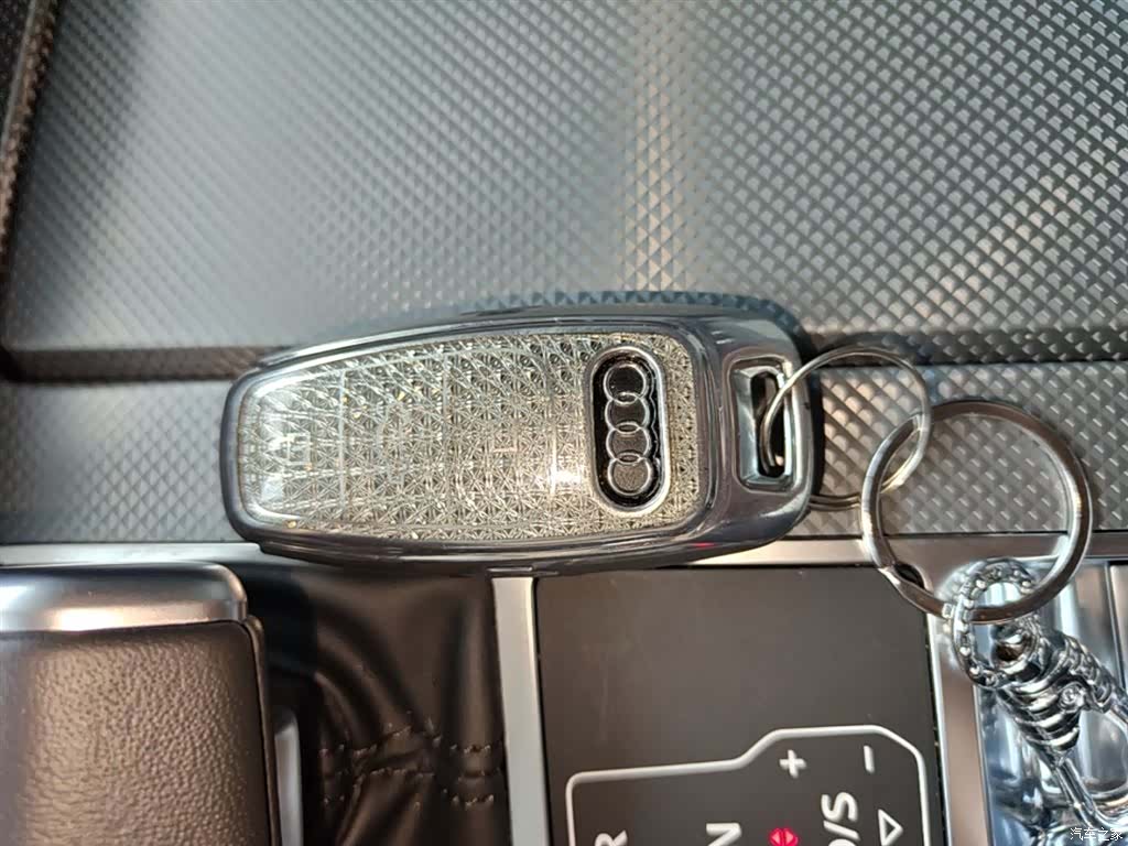 Audi A6L, 2024 9
