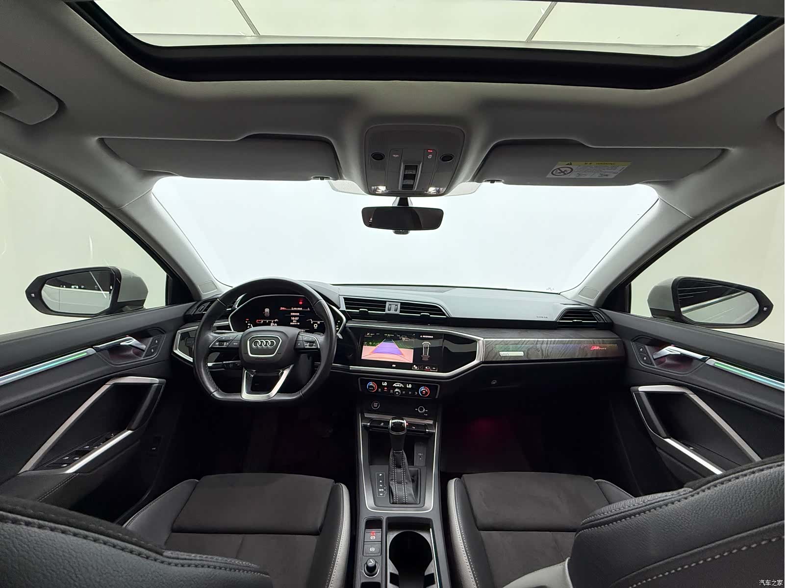 Audi Q3, 2022 9