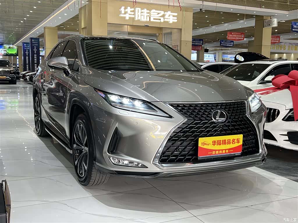 Lexus RX, 2022 3