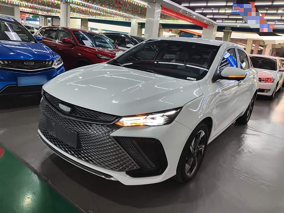 Geely Emgrand L HiP Geely Emgrand L HiP