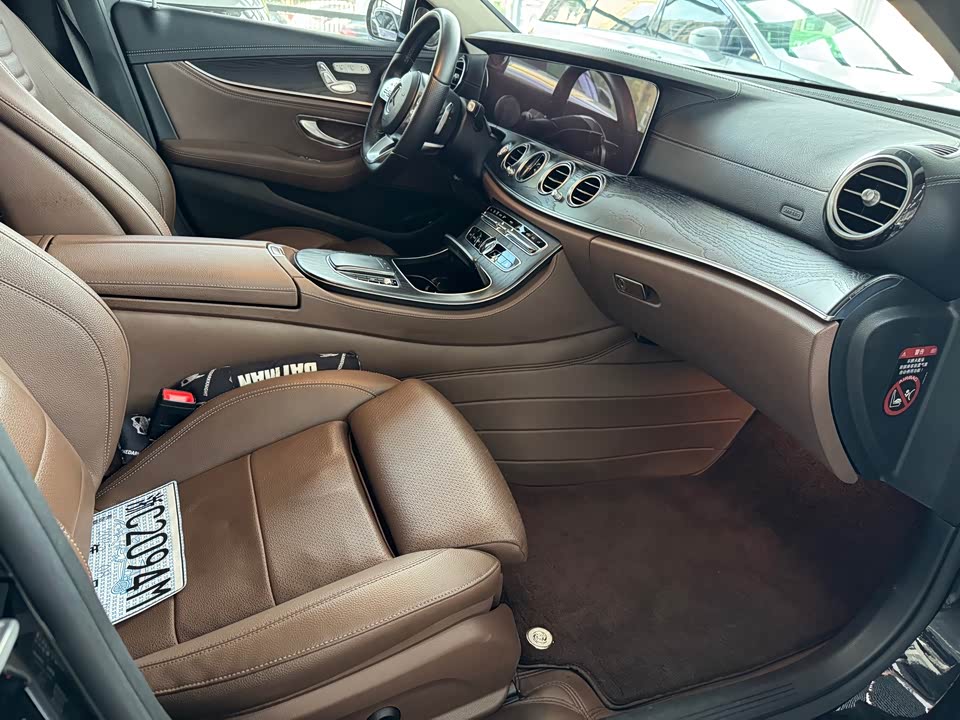 Mercedes-Benz E-class Mercedes-Benz E-class