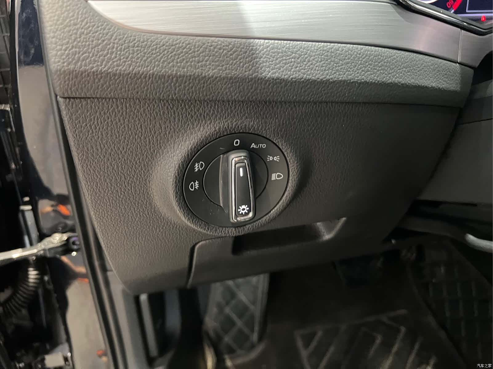 Skoda Superb, 2023 13