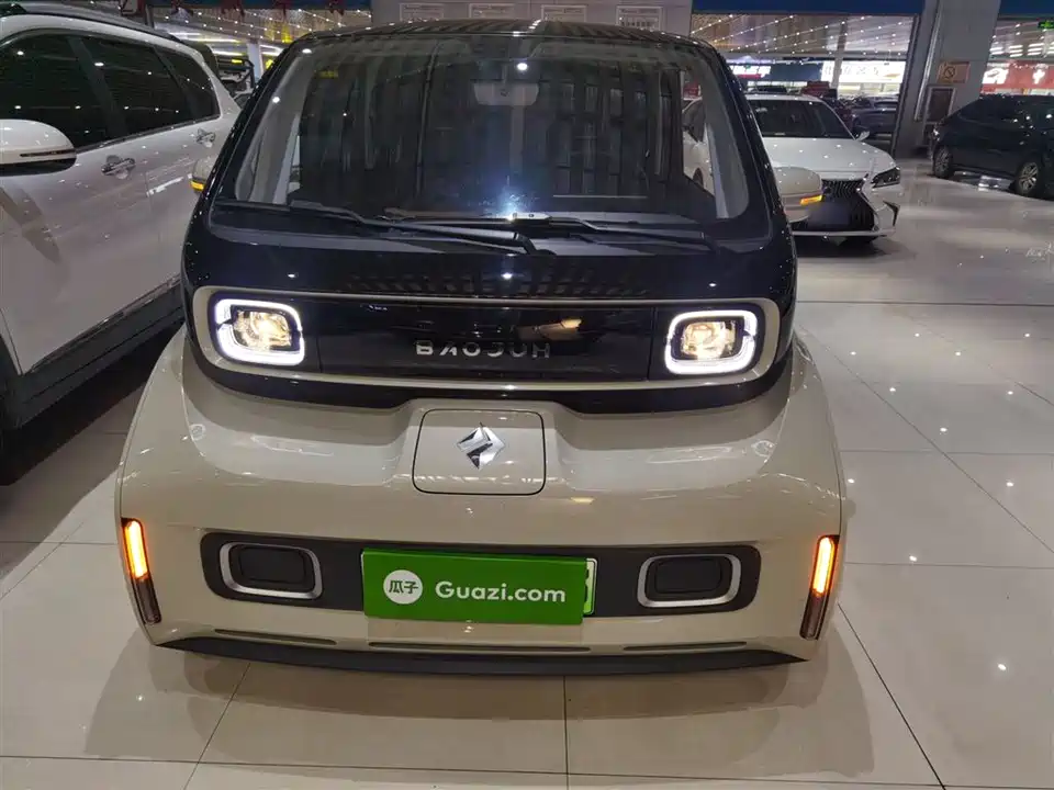 Baoding KiWi EV