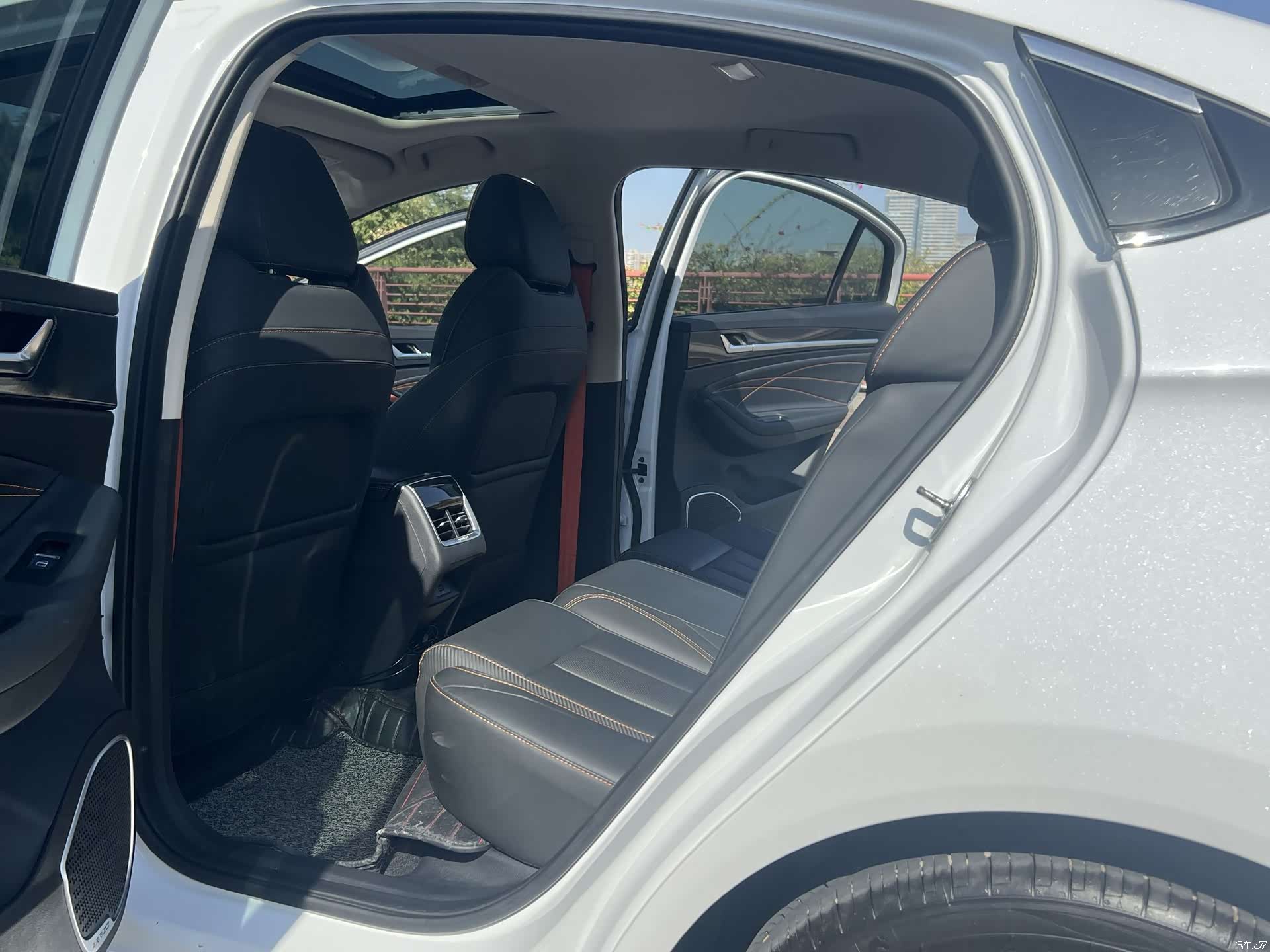 Chery 5, 2023 3