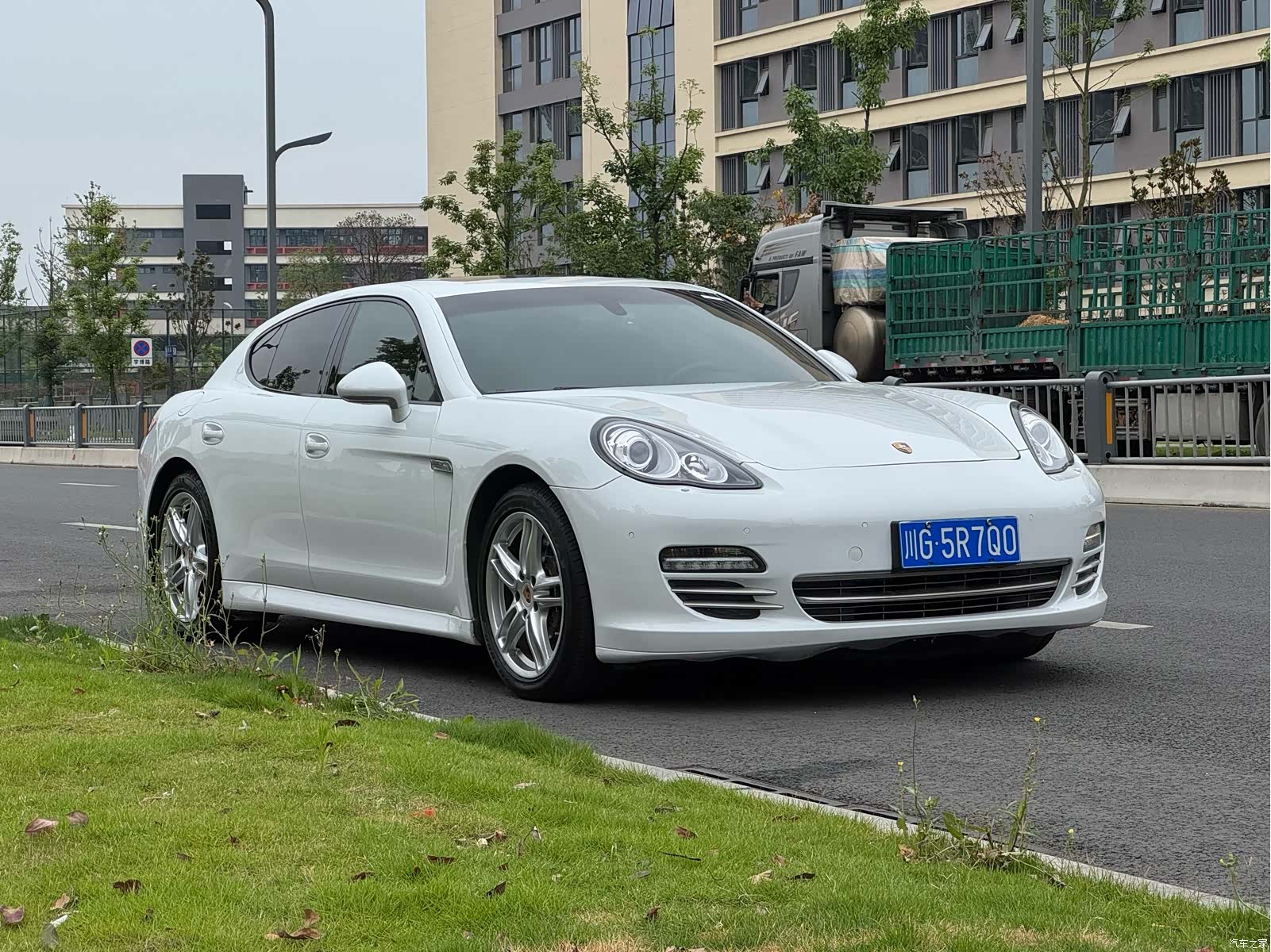 Porsche Panamera, 2013 3
