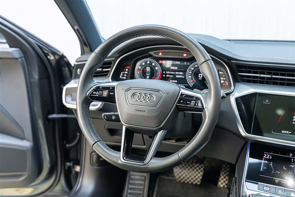 Audi A6L, 2022 11