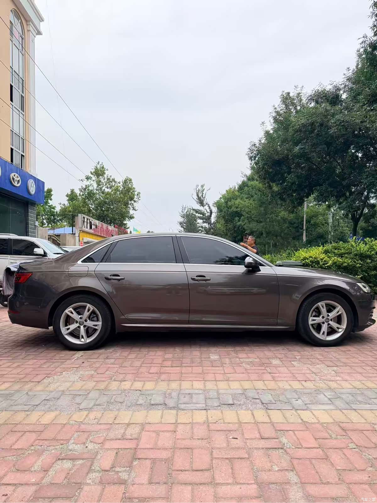 Audi A4L, 2017 2