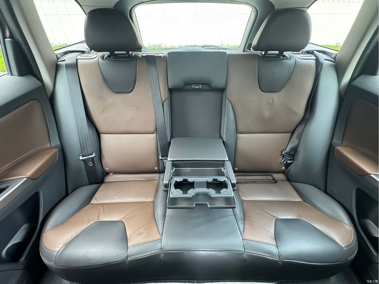 Volvo XC60, 2016 27