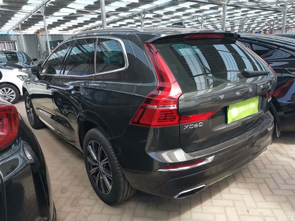 Volvo XC60, 2020 все фото