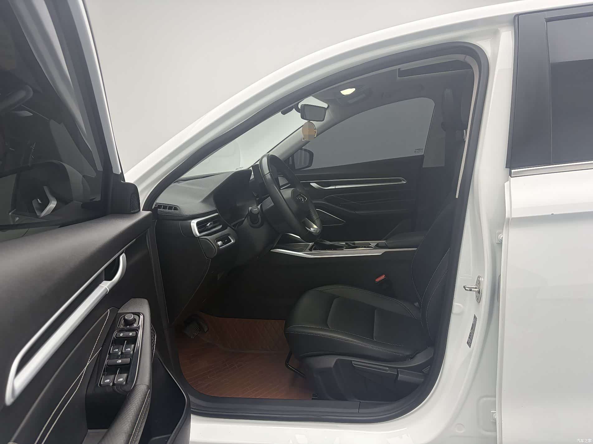 Geely Emgrand, 2023 8