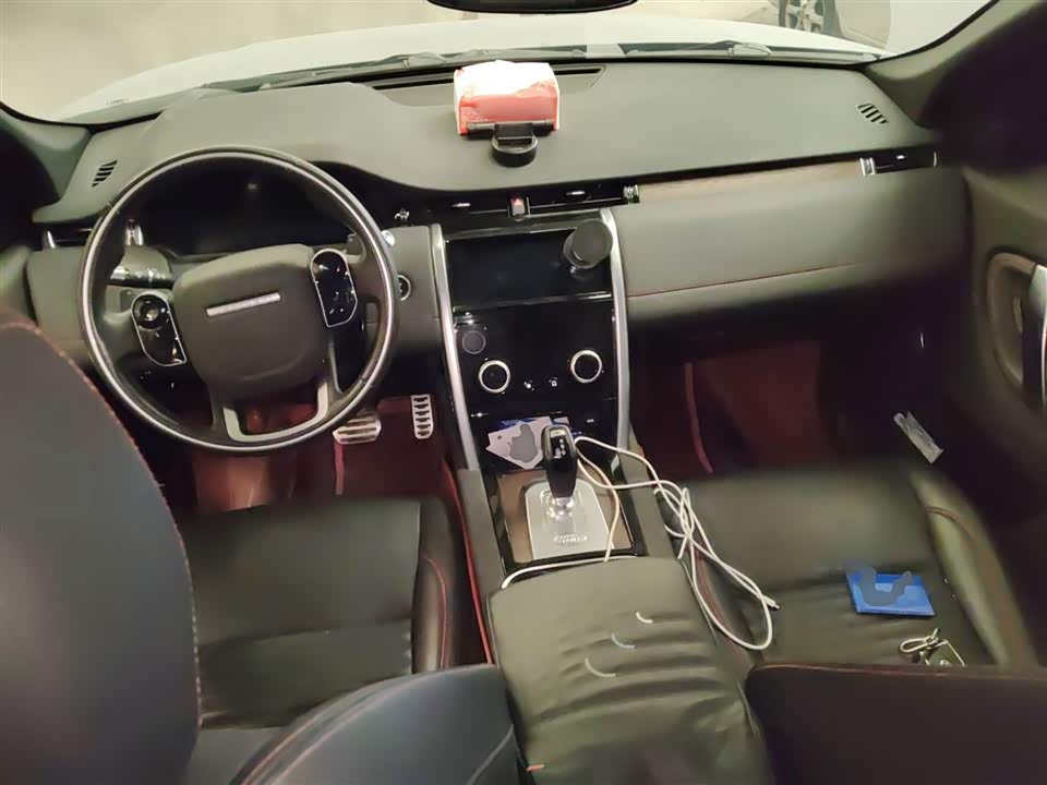 Land Rover Discover sports