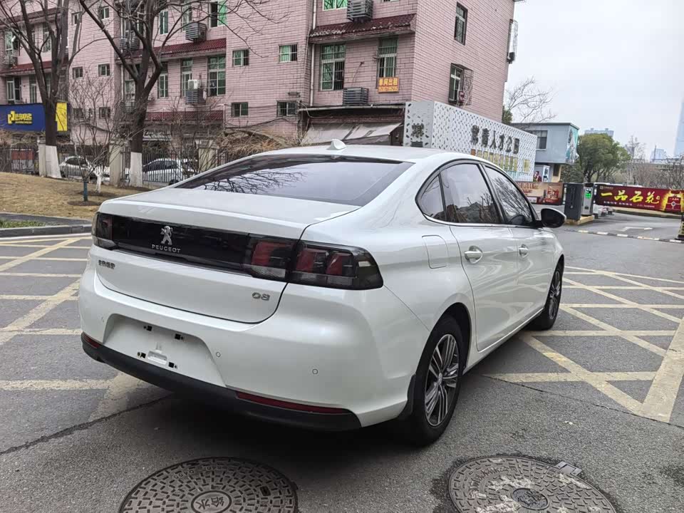 Peugeot 308