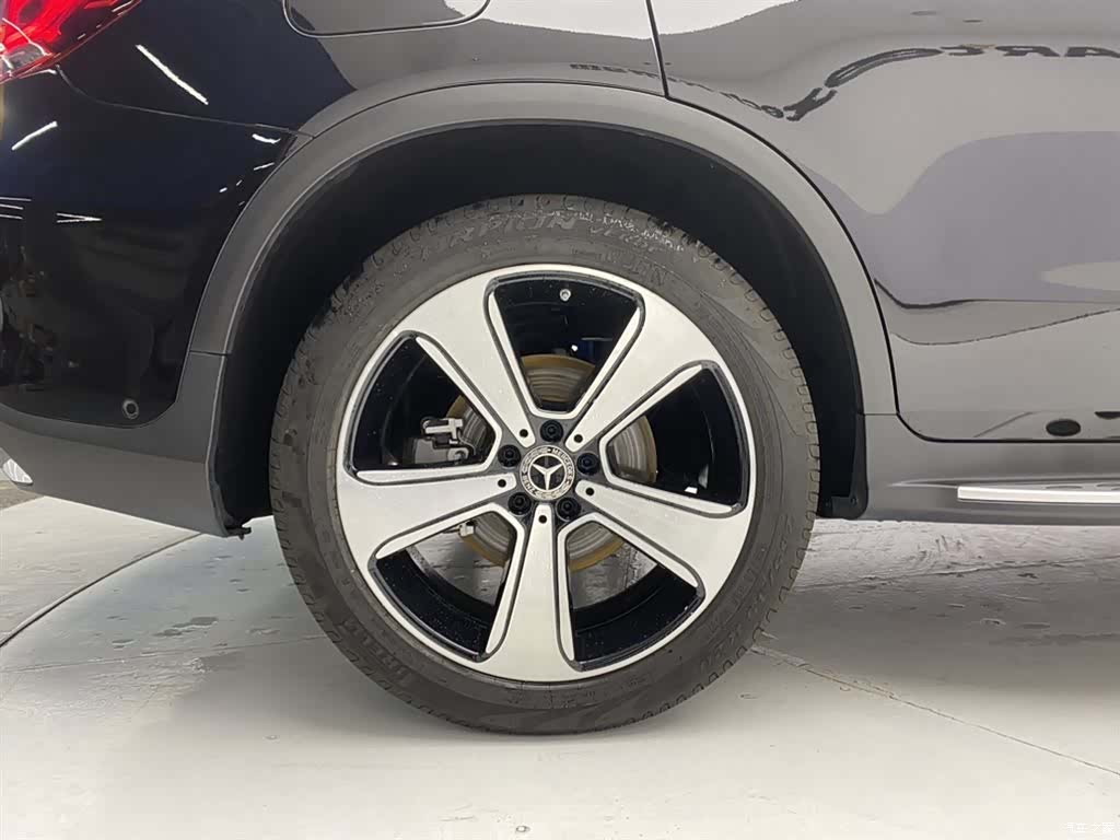 Mercedes-Benz GLC, 2023 11