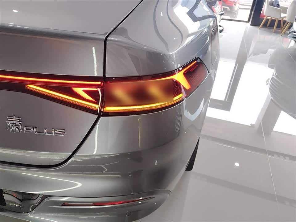 BYD Qin Yuan BYD Qin Yuan