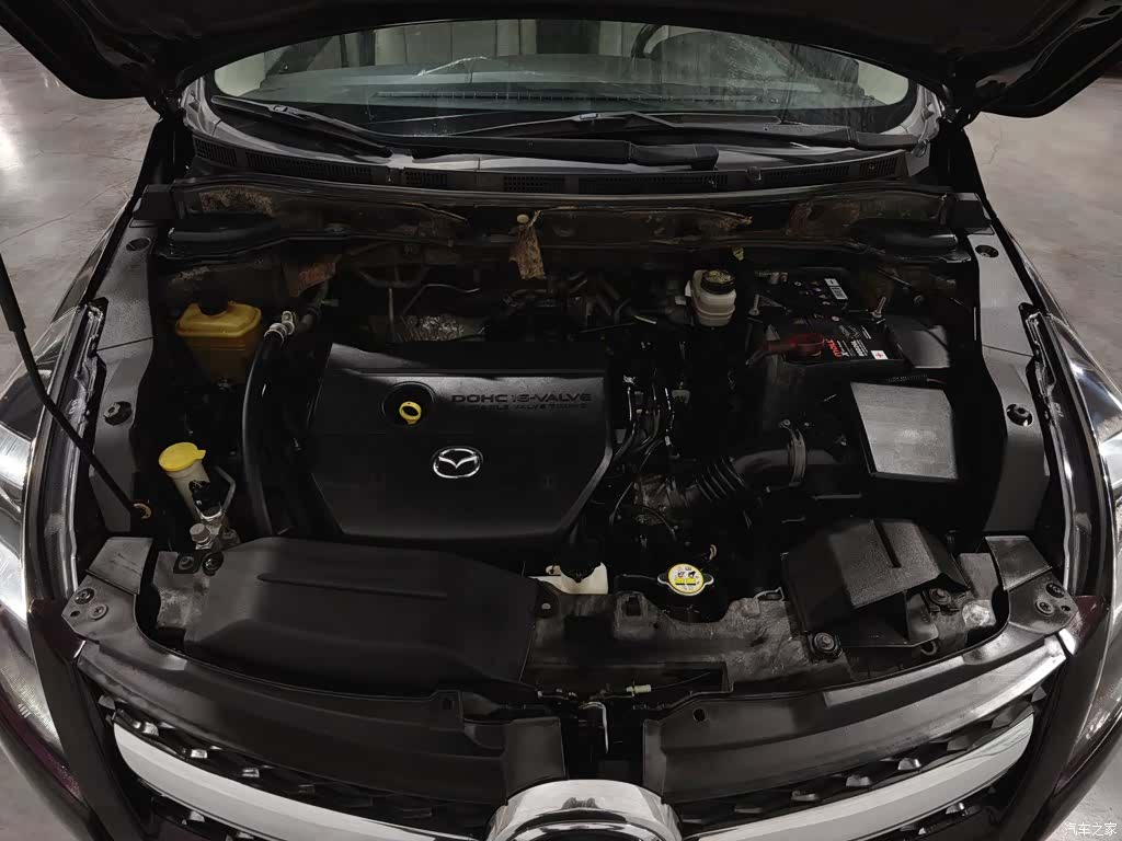 Mazda 8, 2013 6
