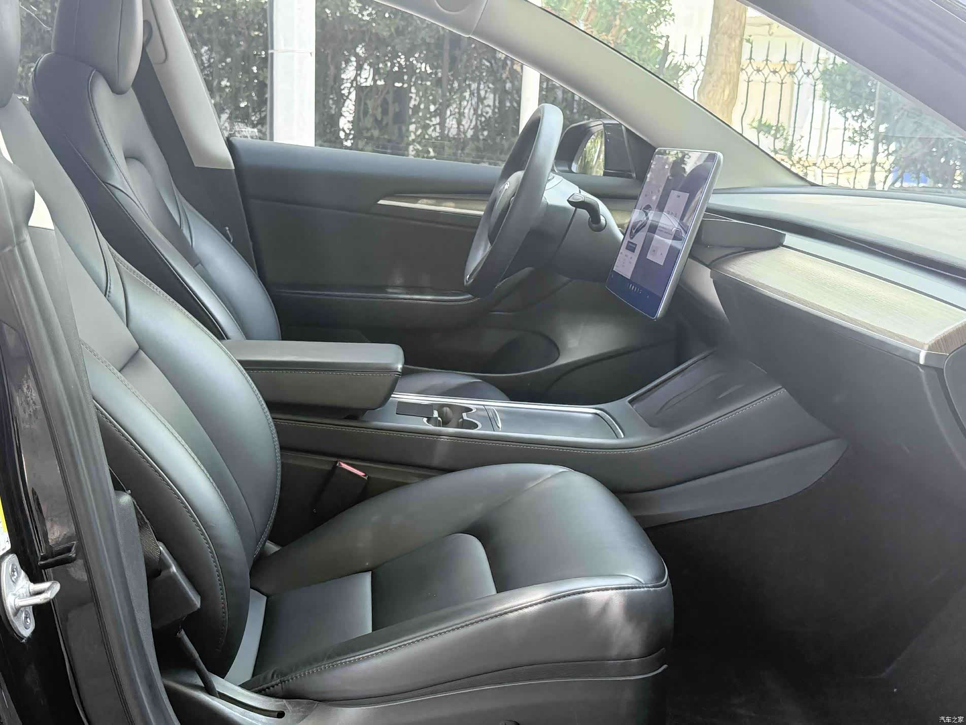 Tesla Model 3, 2021 9