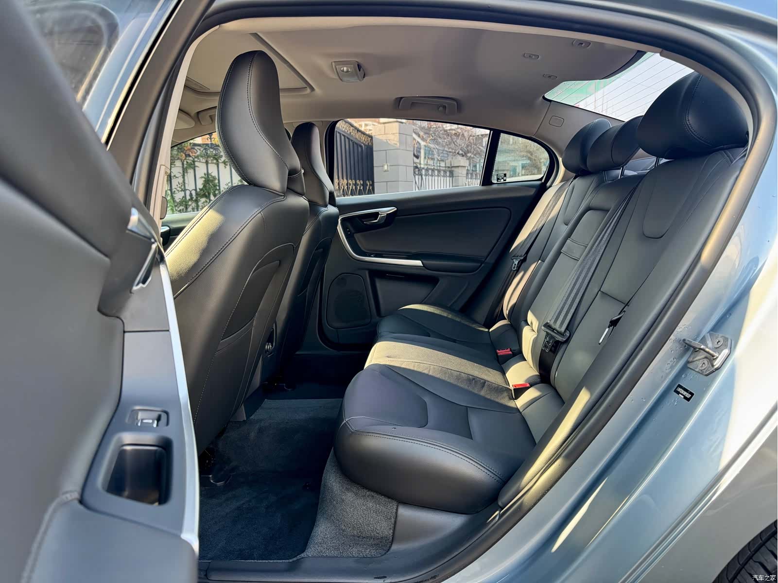 Volvo S60, 2017 8