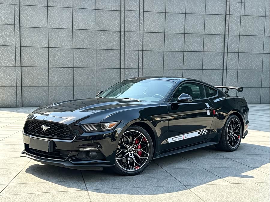 Ford Mustang 2017, фото 1