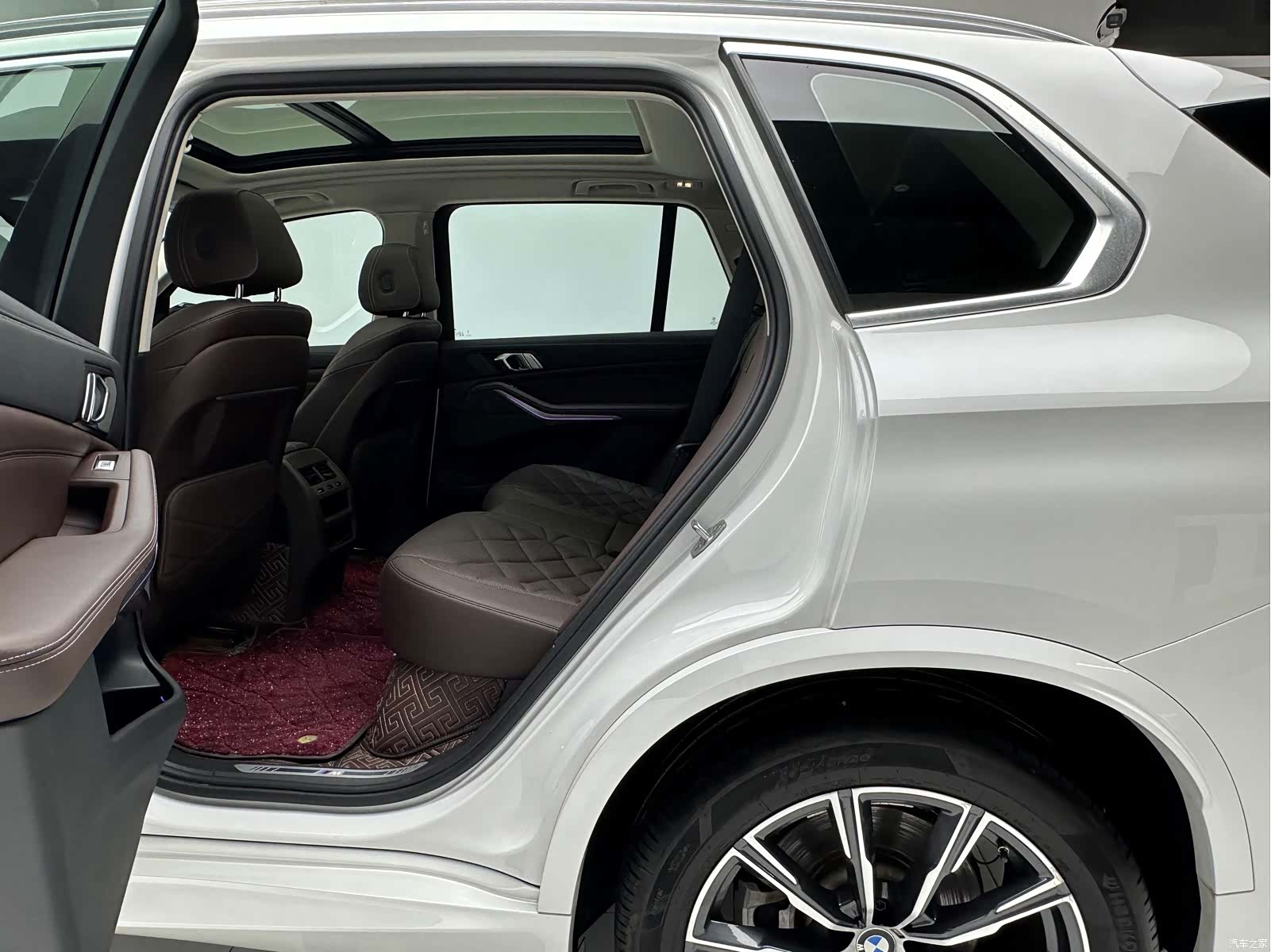 BMW X5, 2023 8