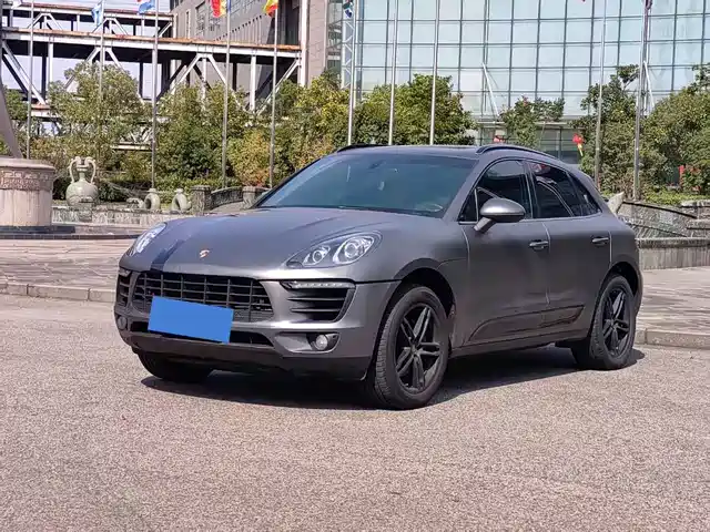Porsche Macan 2014 — купить из Китая под заказ