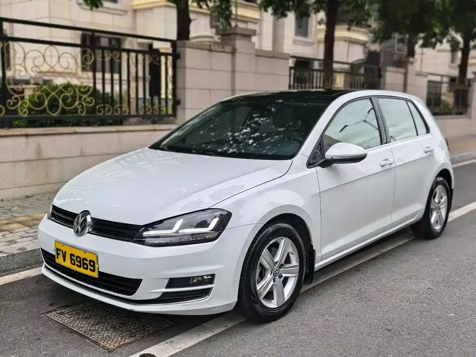 Volkswagen golf