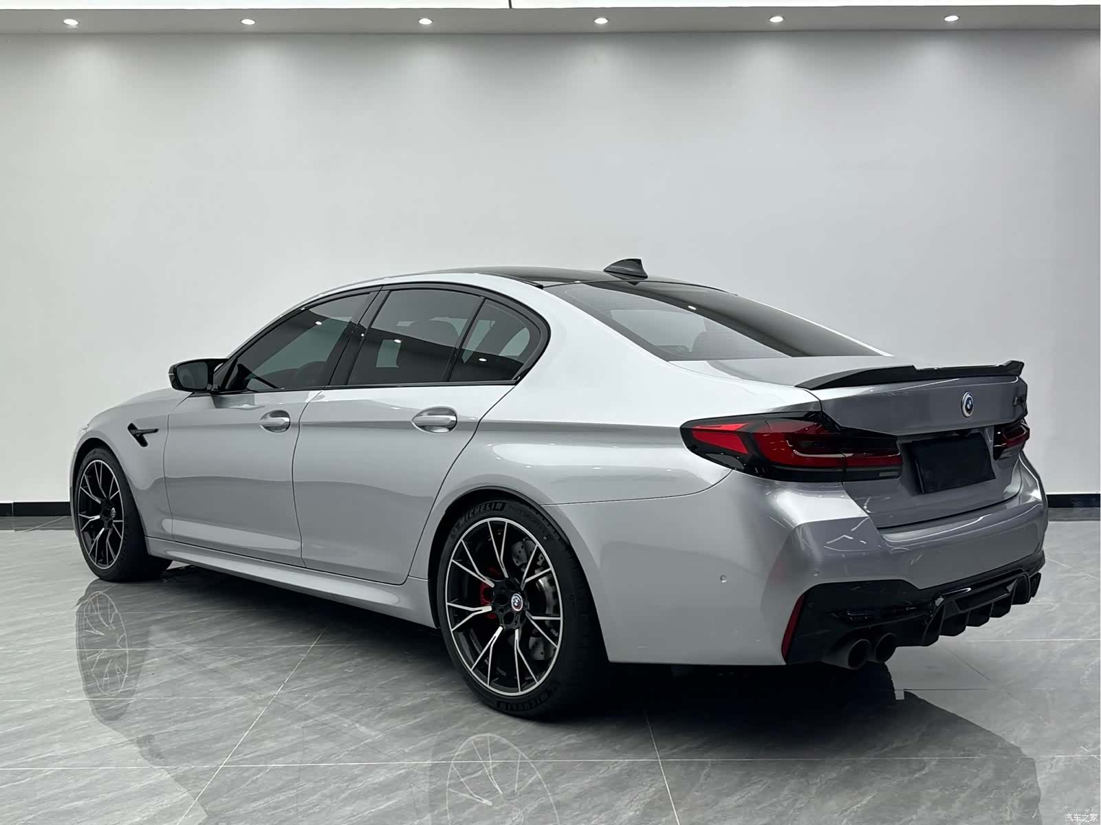 BMW M5, 2023 4