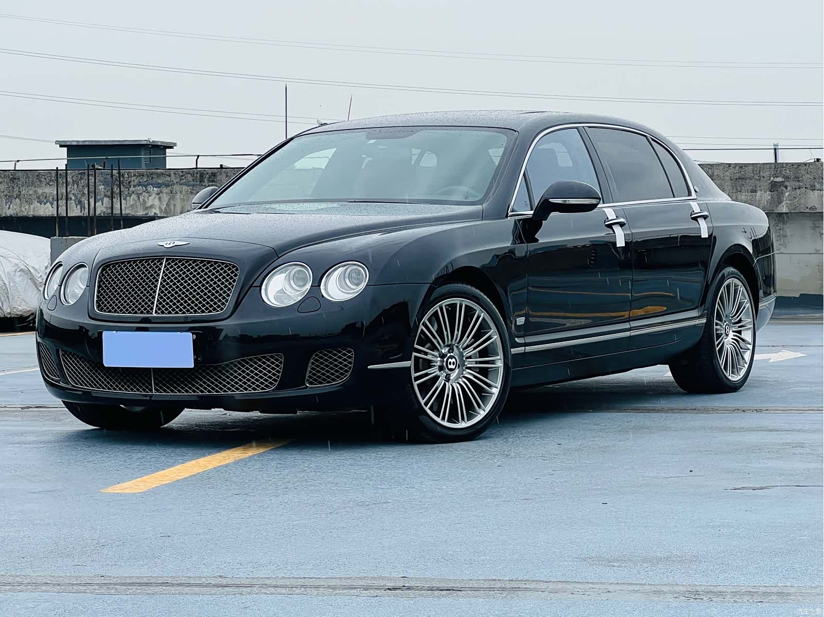 Bentley Flying Spur, 2013 3