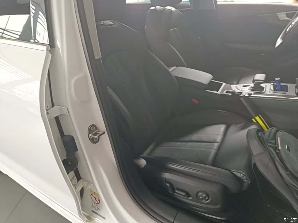 Audi A4L, 2021 20