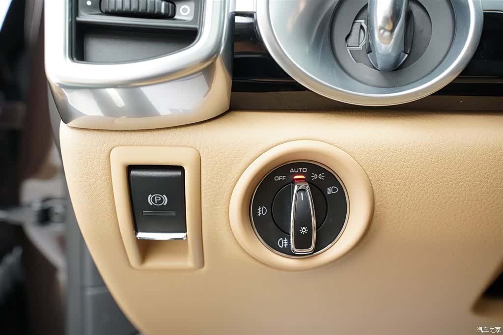 Porsche Cayenne, 2014 9
