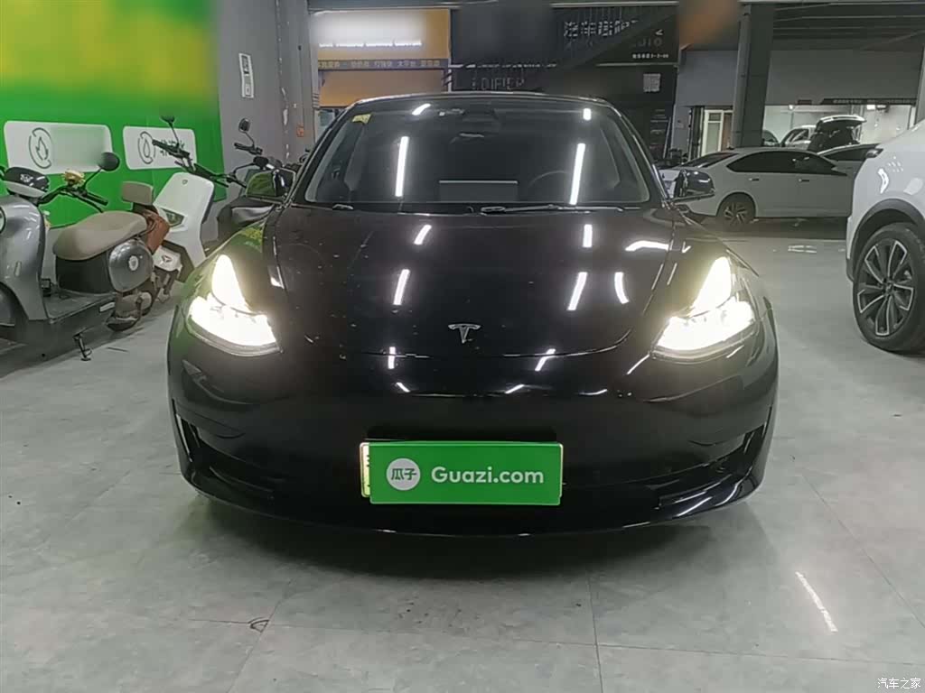 Tesla Model 3, 2021 3
