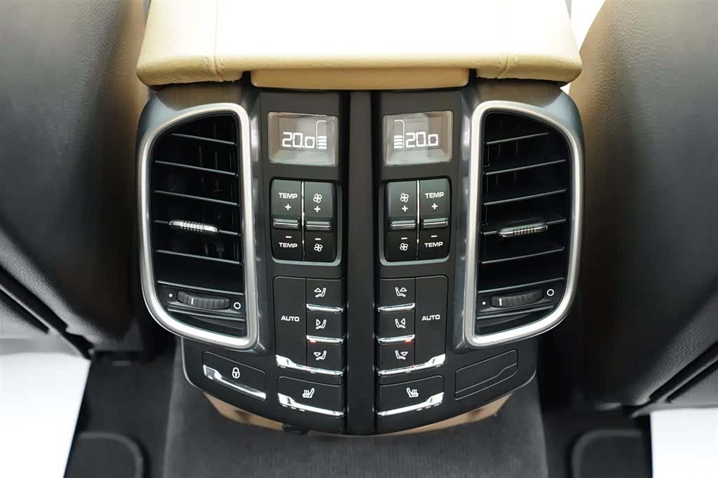 Porsche Cayenne, 2014 14