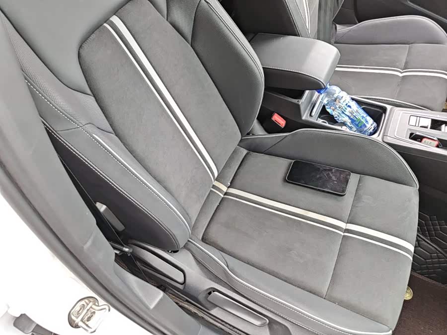 Volkswagen Golf 2021, фото 24