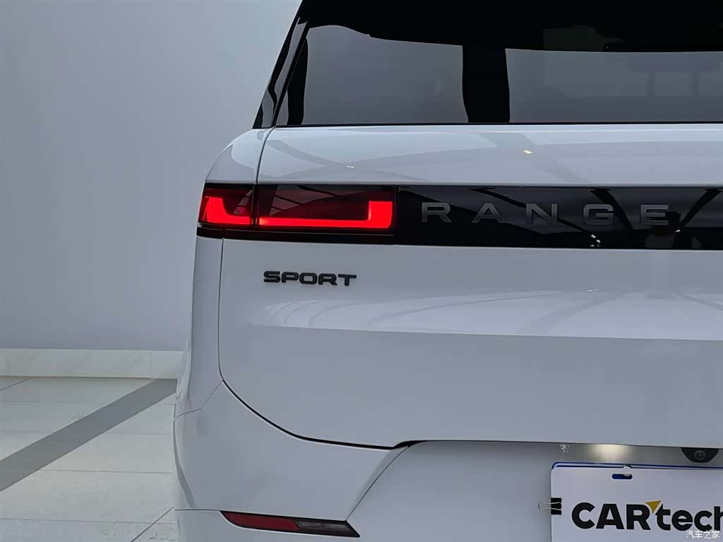 Land Rover Range Rover, 2023 10