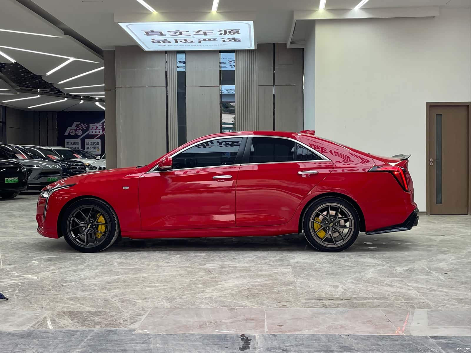 Cadillac CT4, 2022 4