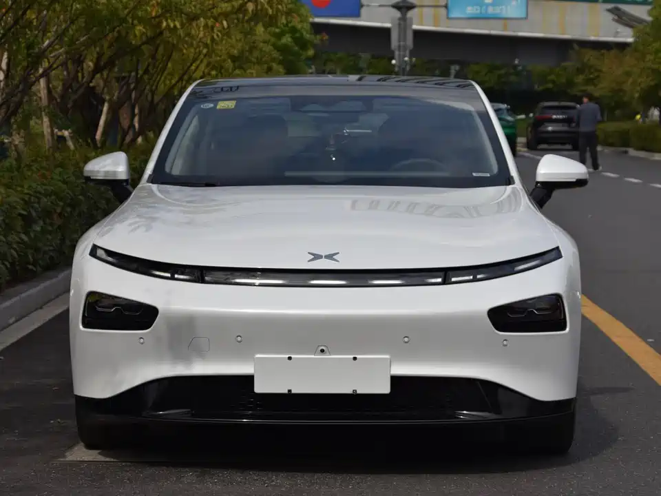 XPENG P7