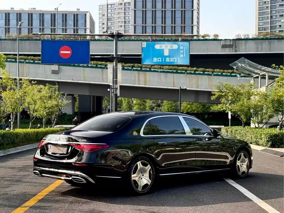 Mercedes-Benz Maybach S-class