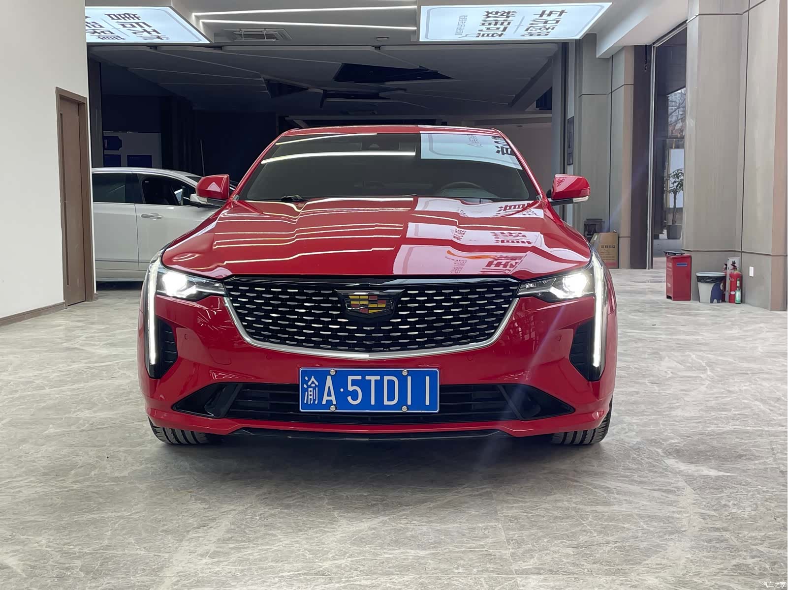 Cadillac CT4, 2022 2