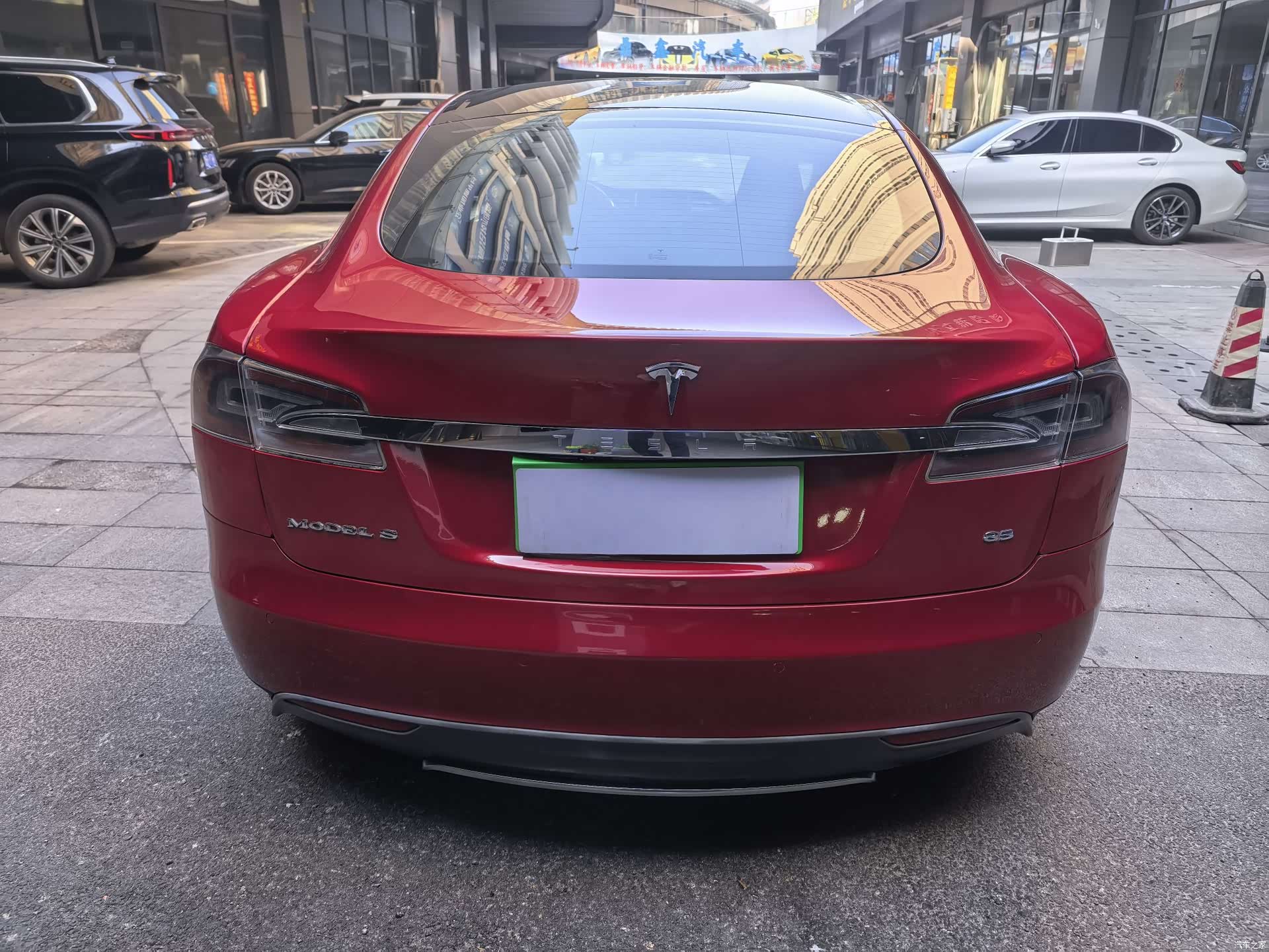 Tesla Model S, 2016 10