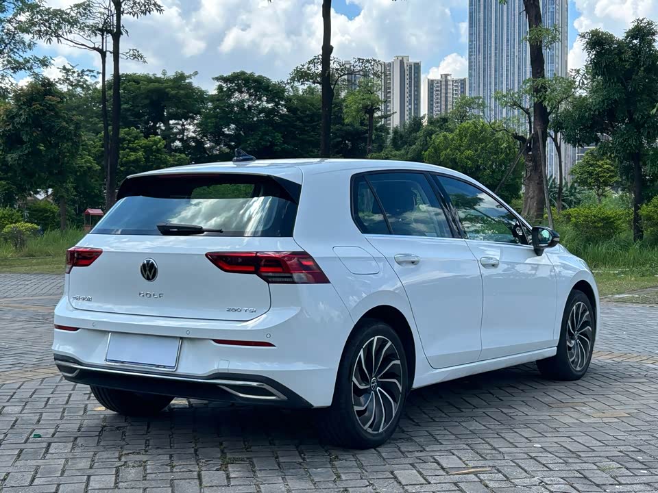 Volkswagen golf
