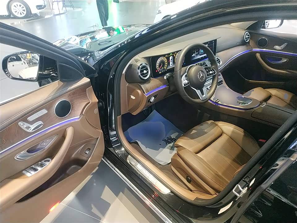 Mercedes-Benz E-class Mercedes-Benz E-class