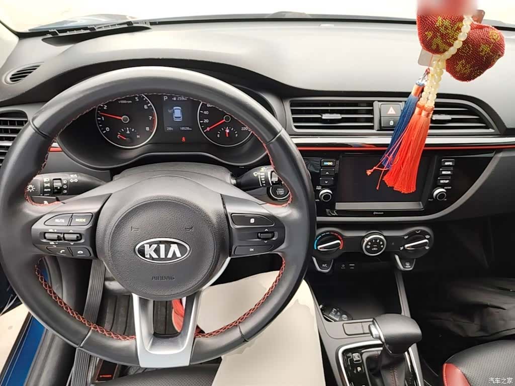 Kia KX, 2018 6