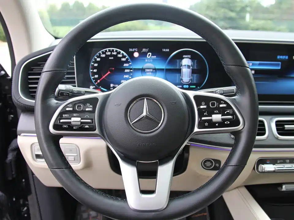 Mercedes-Benz GLE Mercedes-Benz GLE