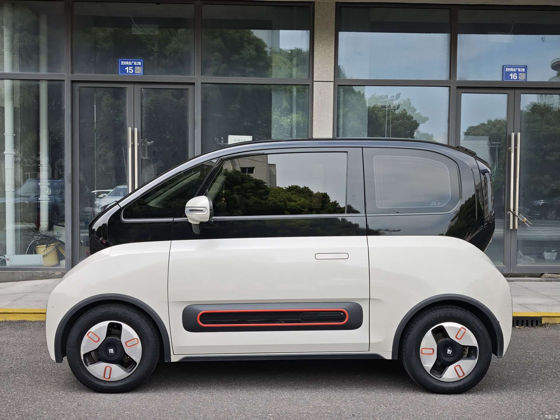 Wuling KiWi, 2022 3