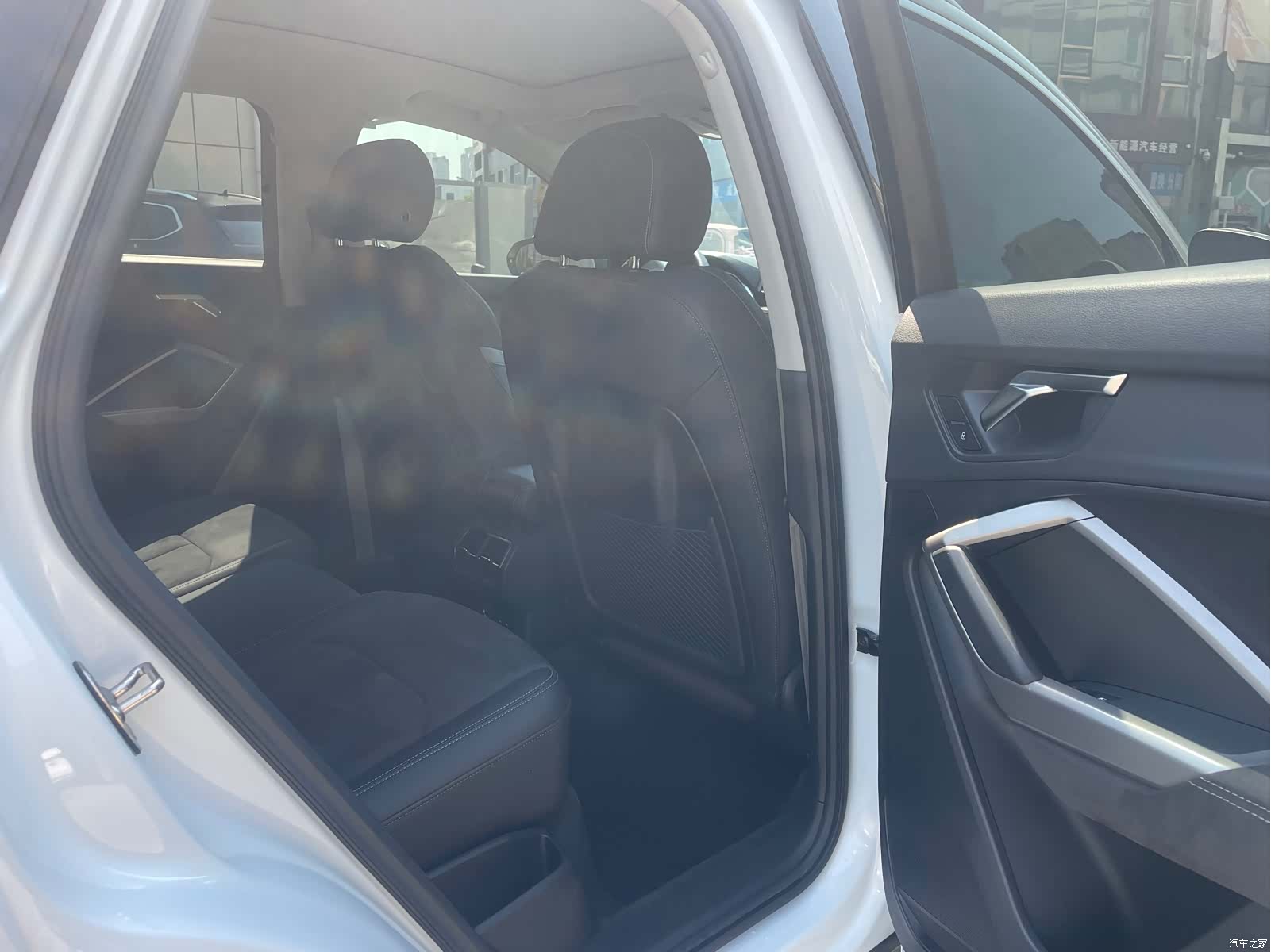 Audi Q3, 2022 9