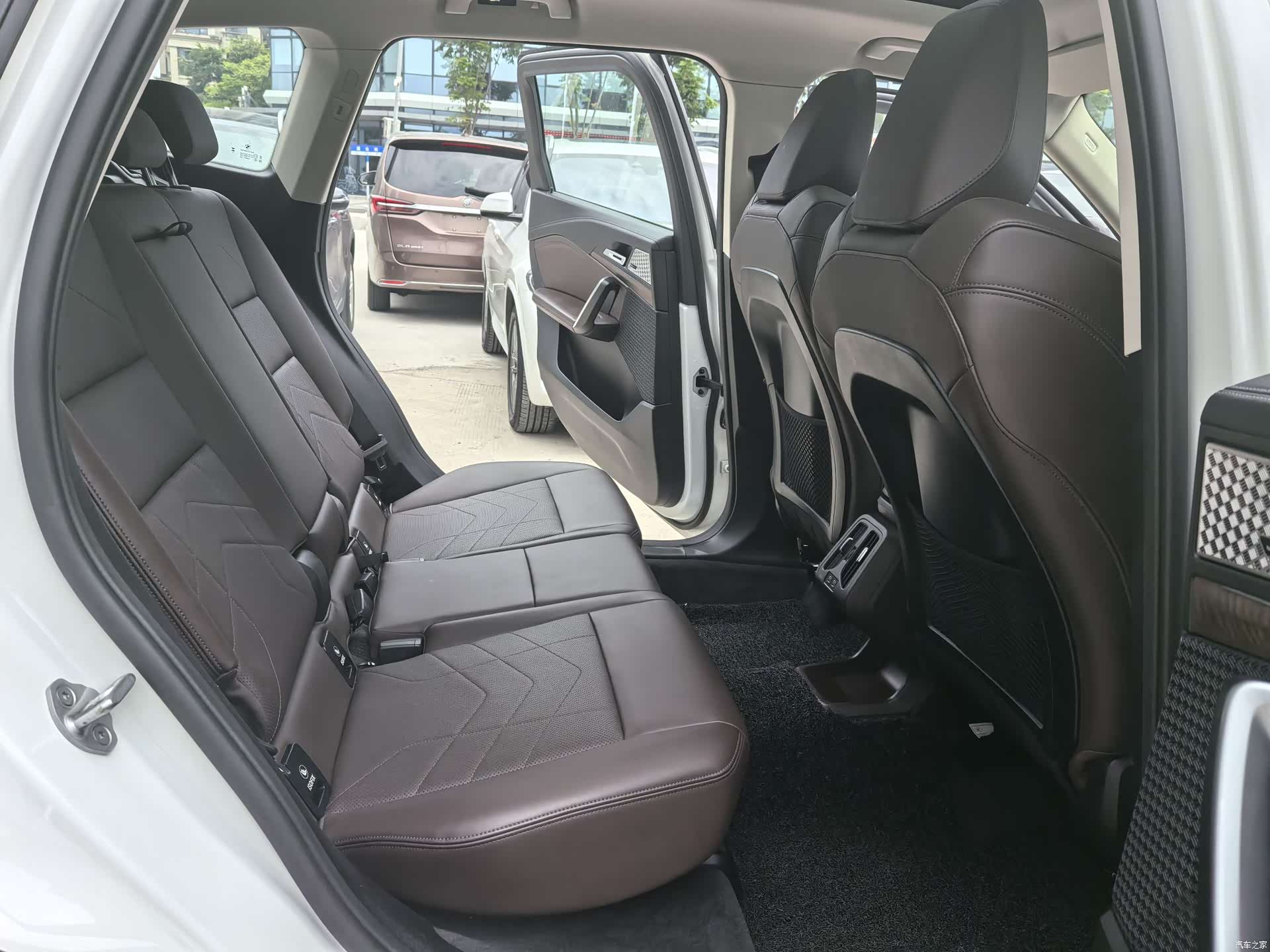 BMW X1, 2024 17