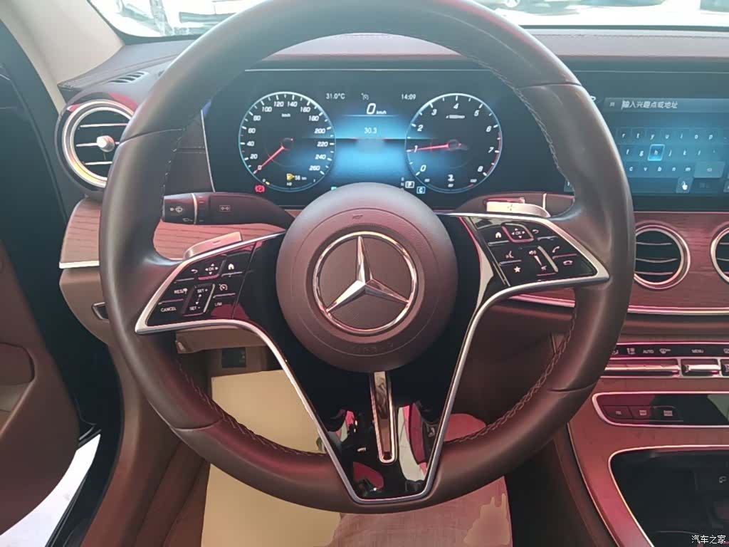 Mercedes-Benz E-Class, 2021 11